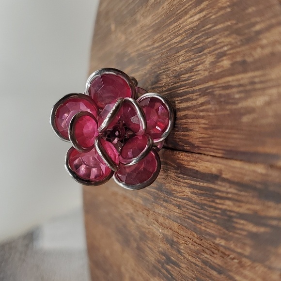 R601 crystallized flower ring stretch adjustable band - Picture 2 of 3